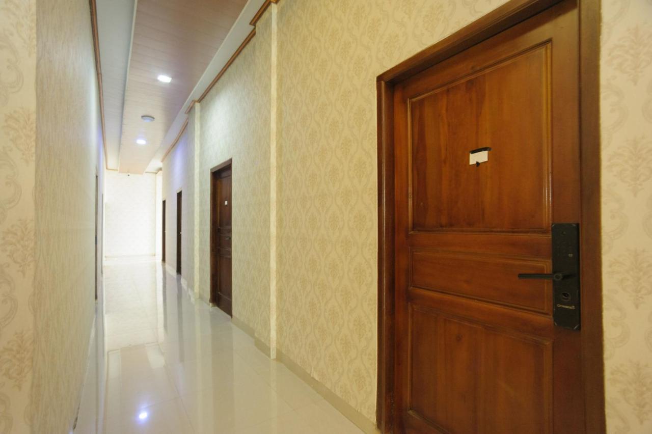 Urbanview Hotel Jib Bandar Lampung By Reddoorz Extérieur photo